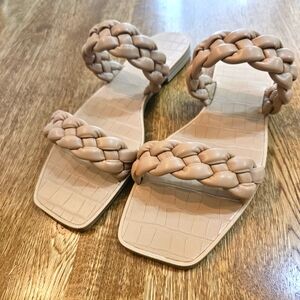 Braided Tan Sandals, Sz 9.5, NIB